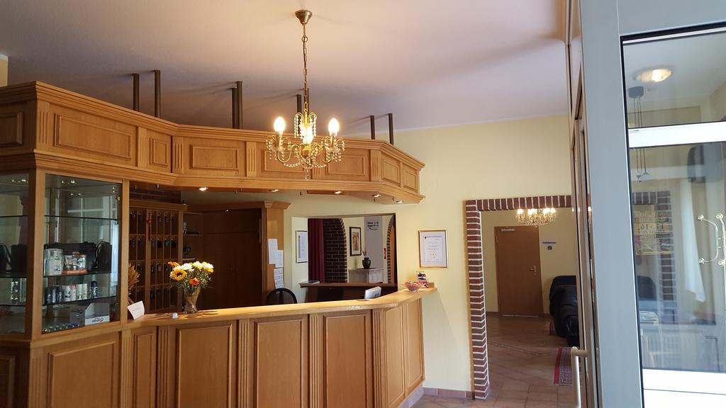 באד צווישנהם Hotel Zum Gesundbrunnen מראה חיצוני תמונה
